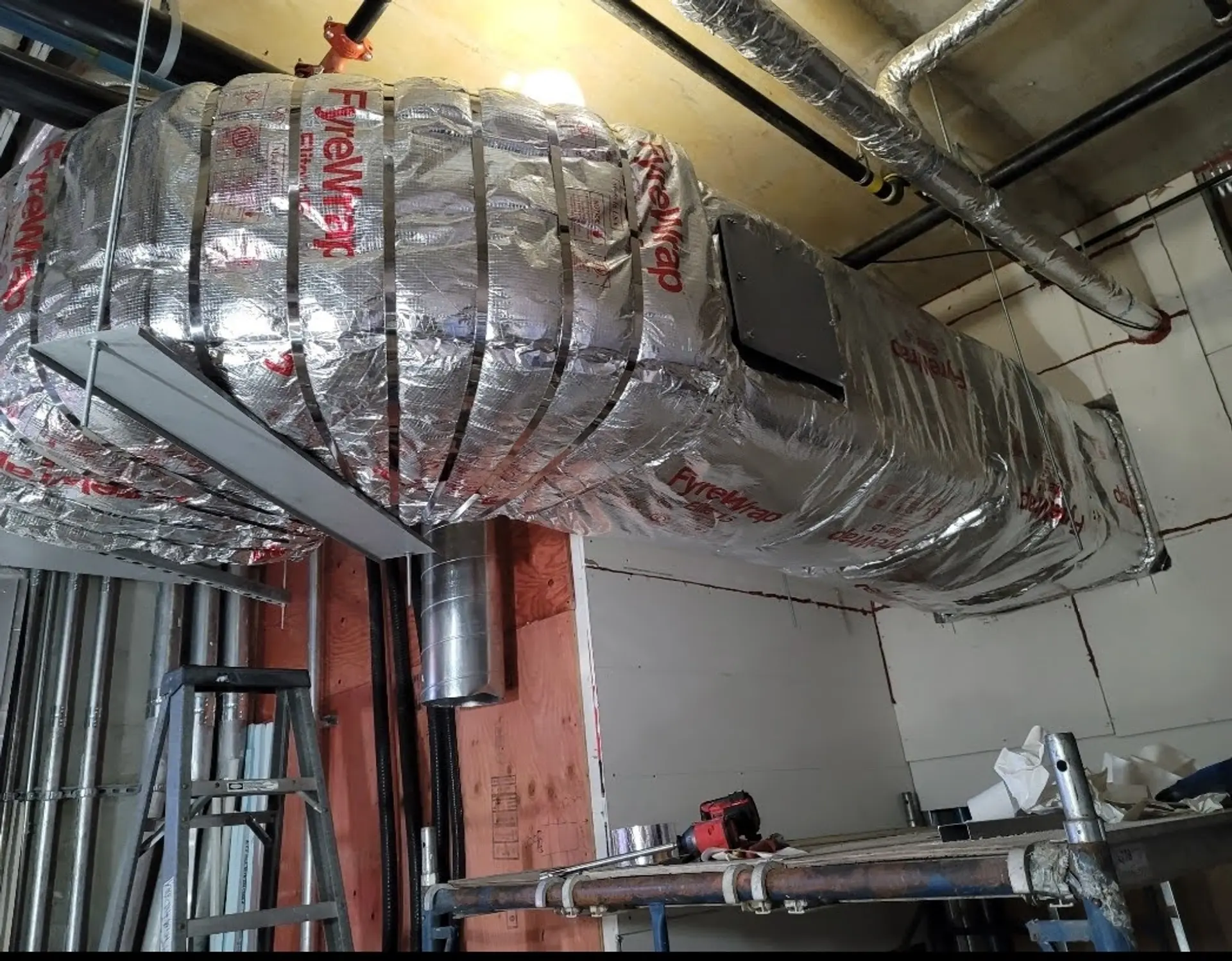 Insulated fyrerap commercial ductwork